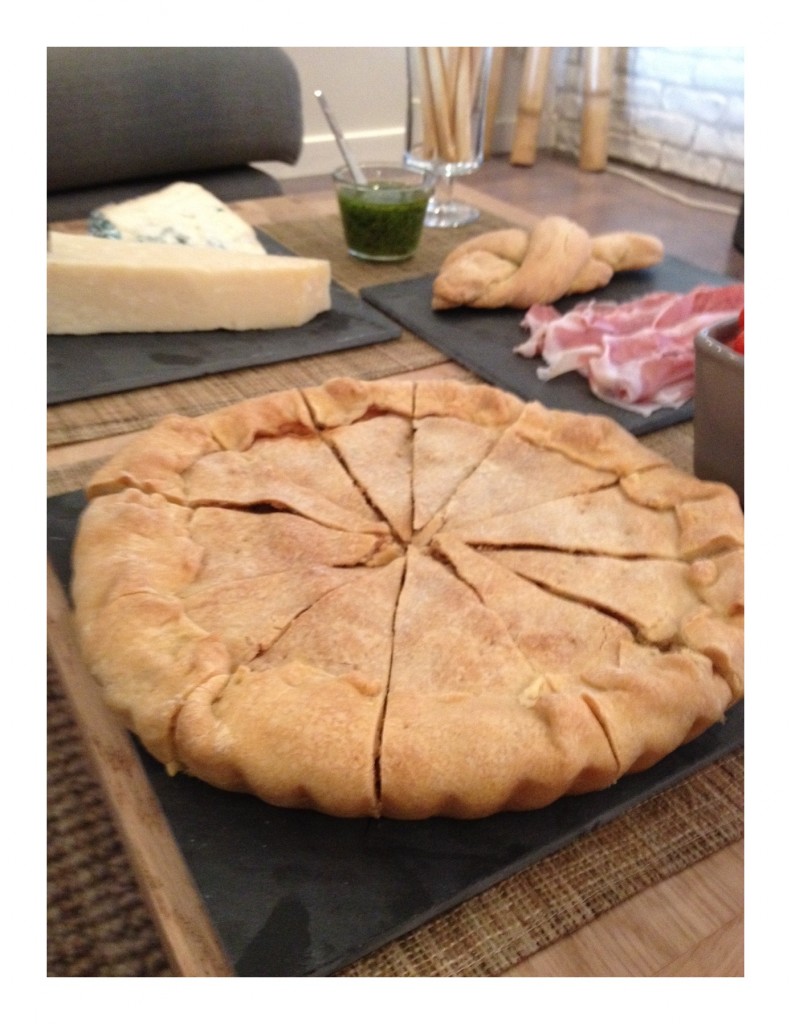 Tourte oignons, ricotta et sauge