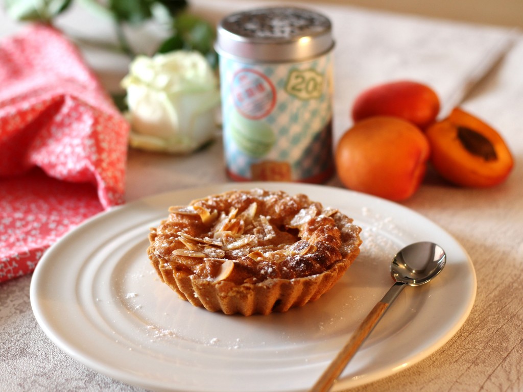 Tarte macaronnée à l'abricot