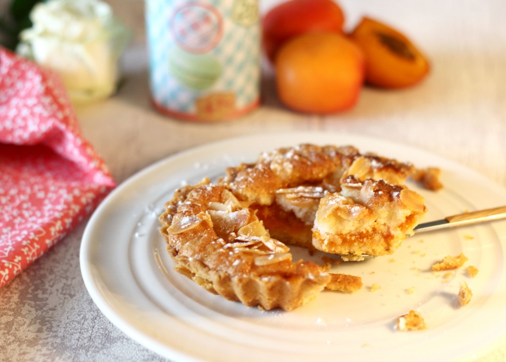 Tarte macaronnée à l'abricot