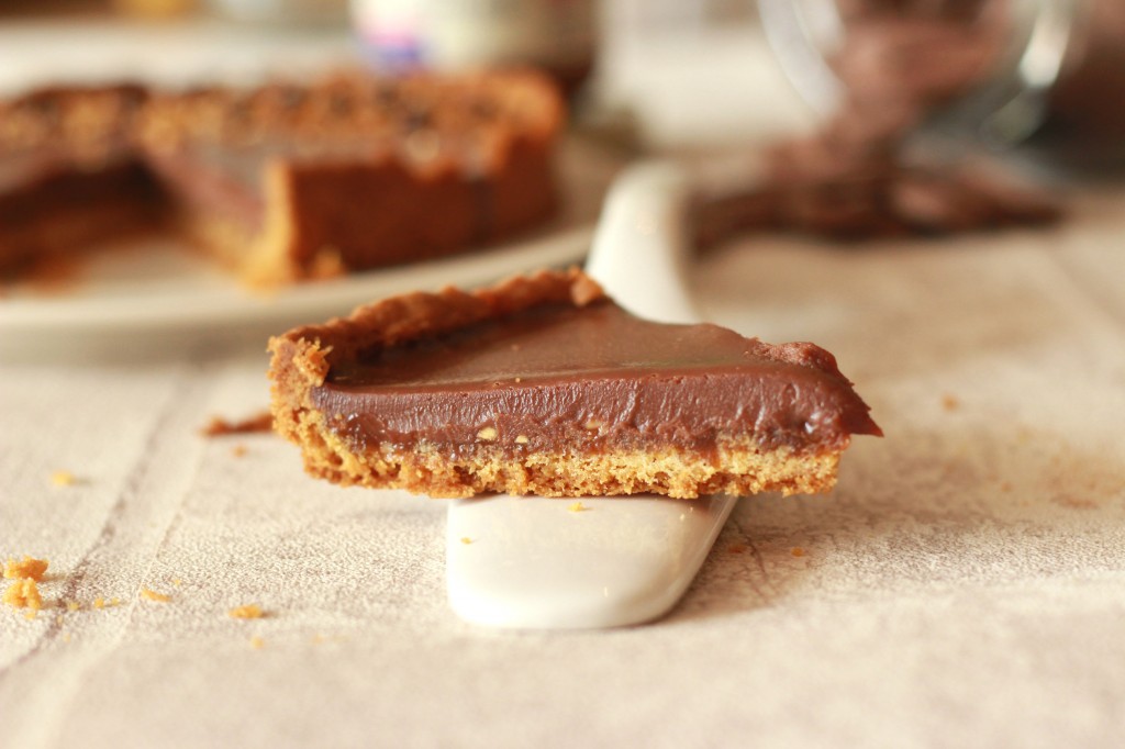 Tarte sablée caramel, pralin et chocolat Jivara 2