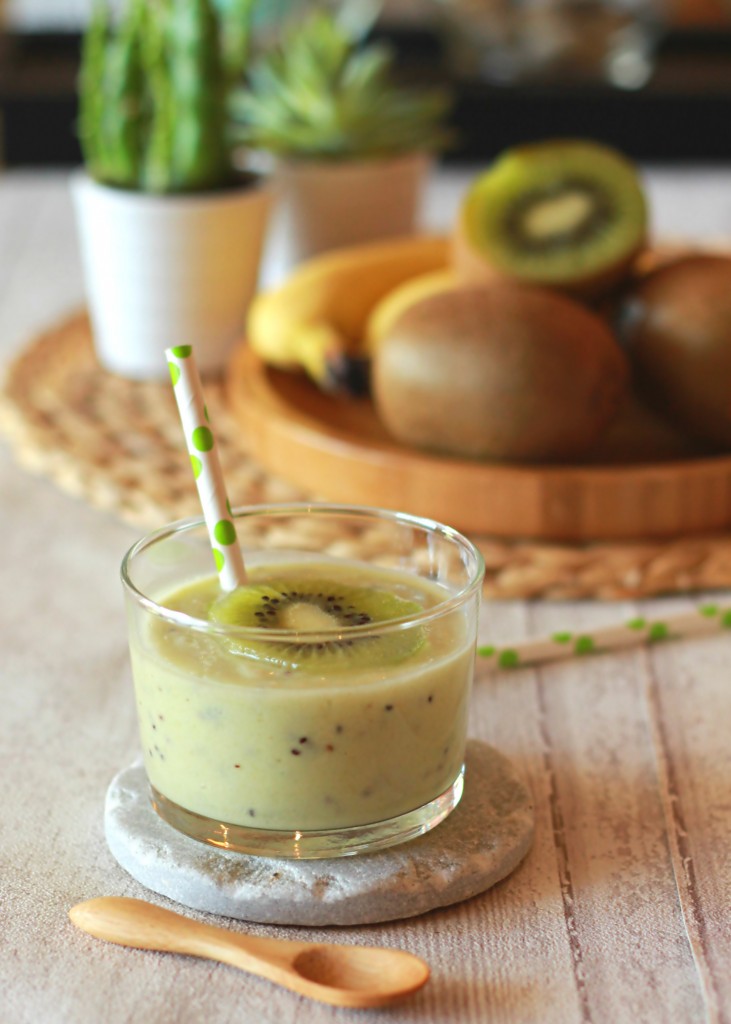 Smoothie onctueux kiwi-banane-coco 7